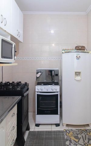 Apartamento à venda com 80m², 2 quartos e sem vagaCozinha e Área de Serviço