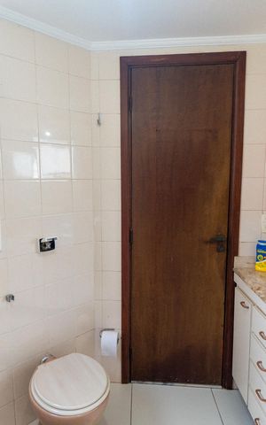 Apartamento à venda com 85m², 2 quartos e 1 vaga Apartamento à venda com 85m², 2 quartos e 1 vagaBanheiro da Suíte