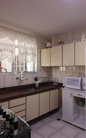Casa à venda com 139m², 2 quartos e 2 vagasCopa e Cozinha