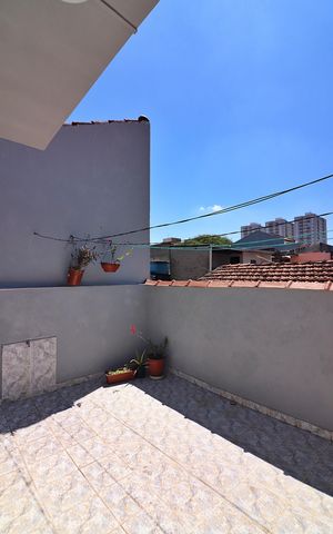 Casa à venda com 139m², 2 quartos e 2 vagasQuintal
