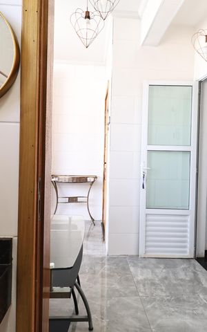 Apartamento à venda com 100m², 2 quartos e 1 vaga Apartamento à venda com 100m², 2 quartos e 1 vagaLavabo