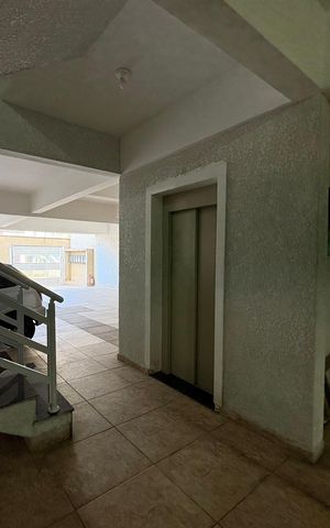 Apartamento à venda com 100m², 2 quartos e 1 vaga Apartamento à venda com 100m², 2 quartos e 1 vagaGaragem