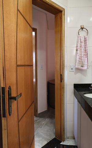 Apartamento à venda com 100m², 2 quartos e 1 vaga Apartamento à venda com 100m², 2 quartos e 1 vagaBanheiro