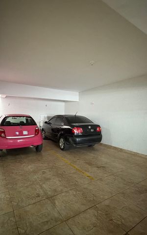 Apartamento à venda com 100m², 2 quartos e 1 vaga Apartamento à venda com 100m², 2 quartos e 1 vagaGaragem
