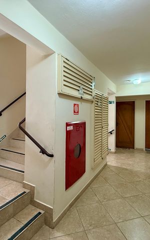 Apartamento à venda com 65m², 2 quartos e 1 vaga Apartamento à venda com 65m², 2 quartos e 1 vagaHall Apartamento