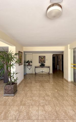 Apartamento à venda com 65m², 2 quartos e 1 vaga Apartamento à venda com 65m², 2 quartos e 1 vagaHall Social Bloco