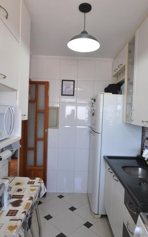 Apartamento à venda com 54m², 2 quartos e 1 vagaCozinha