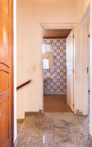 Casa para alugar com 300m², 3 quartos e 5 vagas Casa para alugar com 300m², 3 quartos e 5 vagasCorredor