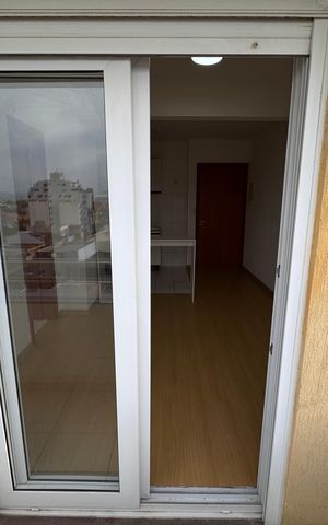 Apartamento à venda com 25m², 1 quarto e sem vaga Apartamento à venda com 25m², 1 quarto e sem vagaSacada