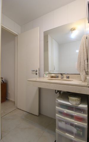 Casa à venda com 315m², 4 quartos e 6 vagasBanheiro Suíte Edícula