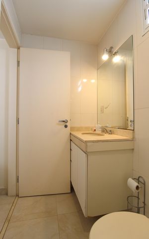 Casa à venda com 315m², 4 quartos e 6 vagasBanheiro Edícula