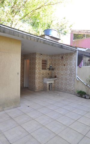 Casa à venda com 125m², 3 quartos e 2 vagasQuintal
