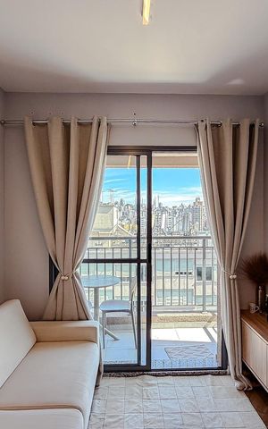 Studio para alugar com 28m², 1 quarto e sem vaga Studio para alugar com 28m², 1 quarto e sem vagaSala