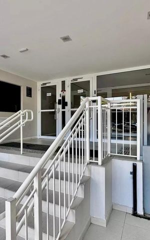 Apartamento à venda com 81m², 3 quartos e 1 vaga Apartamento à venda com 81m², 3 quartos e 1 vagaFachada
