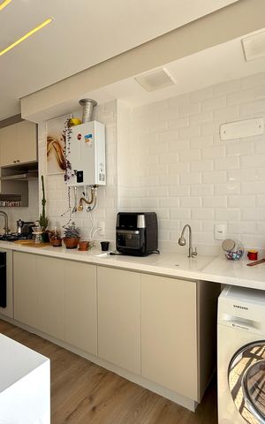 Apartamento à venda com 81m², 3 quartos e 1 vaga Apartamento à venda com 81m², 3 quartos e 1 vagaÁrea de Serviço