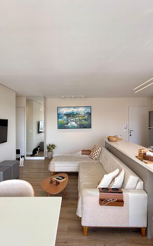 Apartamento à venda com 81m², 3 quartos e 1 vaga Apartamento à venda com 81m², 3 quartos e 1 vagaSala