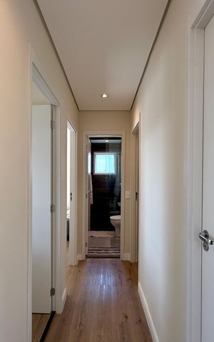 Apartamento à venda com 81m², 3 quartos e 1 vaga Apartamento à venda com 81m², 3 quartos e 1 vagaCorredor Quartos