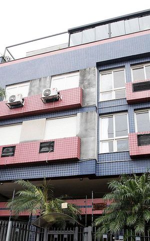 Apartamento para alugar com 140m², 3 quartos e 1 vagaFachada