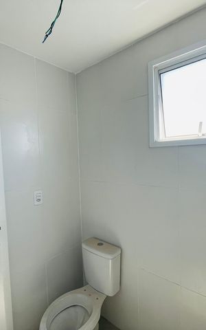Apartamento à venda com 56m², 2 quartos e 1 vaga Apartamento à venda com 56m², 2 quartos e 1 vagaBanheiro