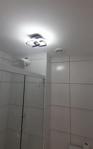 Apartamento à venda com 37m², 2 quartos e sem vaga Apartamento à venda com 37m², 2 quartos e sem vagaBanheiro