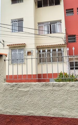Apartamento à venda com 32m², 1 quarto e sem vagaFrente do prédio e Plaquinha 