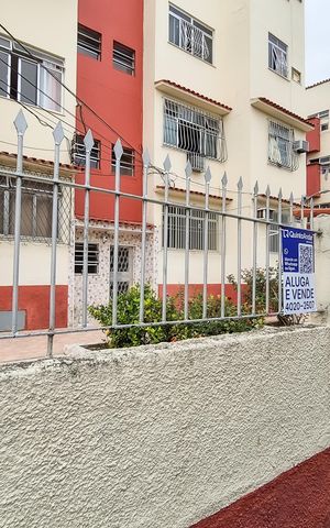 Apartamento à venda com 32m², 1 quarto e sem vagaFrente do prédio e Plaquinha 