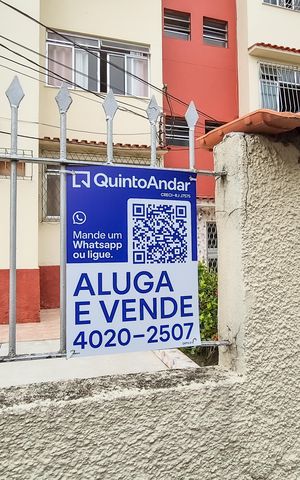 Apartamento à venda com 32m², 1 quarto e sem vagaFrente do prédio e Plaquinha 