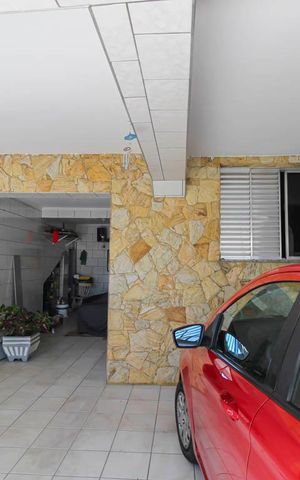 Casa para alugar com 145m², 1 quarto e 1 vaga Casa para alugar com 145m², 1 quarto e 1 vagaGaragem