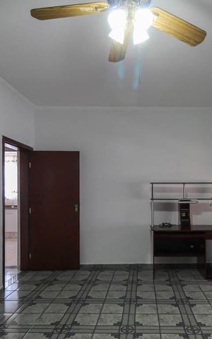 Casa para alugar com 145m², 1 quarto e 1 vaga Casa para alugar com 145m², 1 quarto e 1 vagaSala