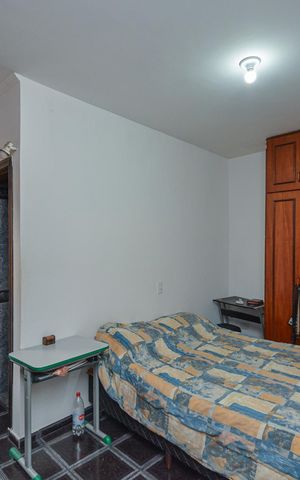 Casa à venda com 158m², 3 quartos e 2 vagas Casa à venda com 158m², 3 quartos e 2 vagasSuite
