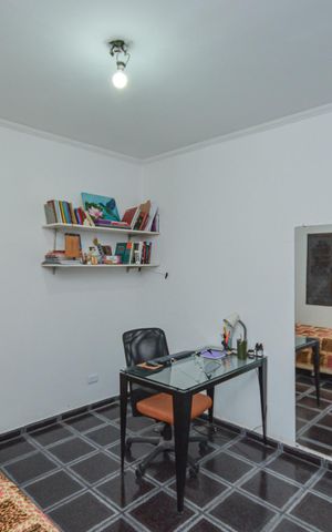 Casa à venda com 158m², 3 quartos e 2 vagas Casa à venda com 158m², 3 quartos e 2 vagasQuarto 1