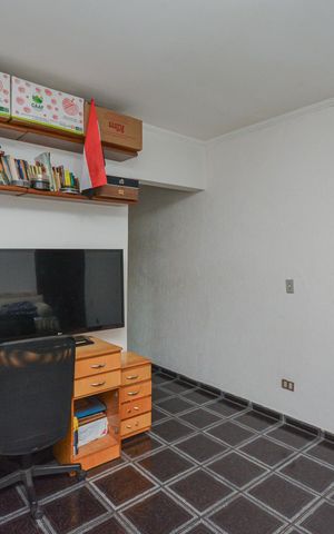 Casa à venda com 158m², 3 quartos e 2 vagas Casa à venda com 158m², 3 quartos e 2 vagasSala de TV