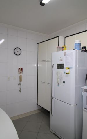Casa de condomínio à venda com 199m², 3 quartos e 4 vagasCozinha