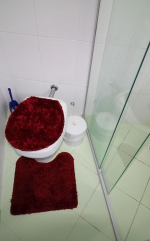 Casa de condomínio à venda com 199m², 3 quartos e 4 vagasQuarto 1 - Banheiro