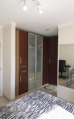 Casa de condomínio à venda com 199m², 3 quartos e 4 vagasQuarto 3