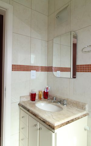 Casa de condomínio à venda com 199m², 3 quartos e 4 vagasQuarto 3 - Banheiro