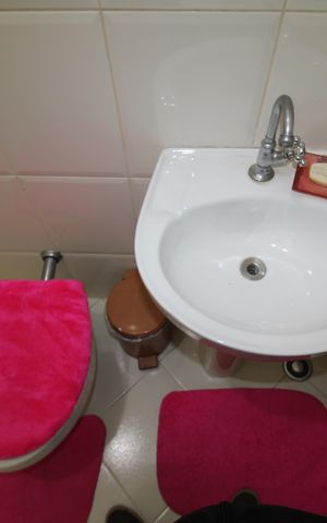 Casa de condomínio à venda com 199m², 3 quartos e 4 vagasGaragem - Banheiro