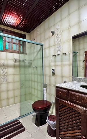 Casa à venda com 850m², 5 quartos e 7 vagas Casa à venda com 850m², 5 quartos e 7 vagasBanheiro Social 1