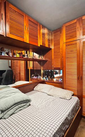 Casa à venda com 850m², 5 quartos e 7 vagas Casa à venda com 850m², 5 quartos e 7 vagasSuíte 1