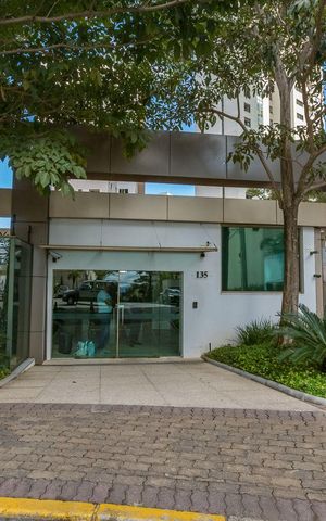 Apartamento para alugar com 201m², 5 quartos e 4 vagas Apartamento para alugar com 201m², 5 quartos e 4 vagasFachada