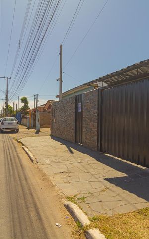 Casa à venda com 210m², 3 quartos e 2 vagas Casa à venda com 210m², 3 quartos e 2 vagasFachada/vista da Rua