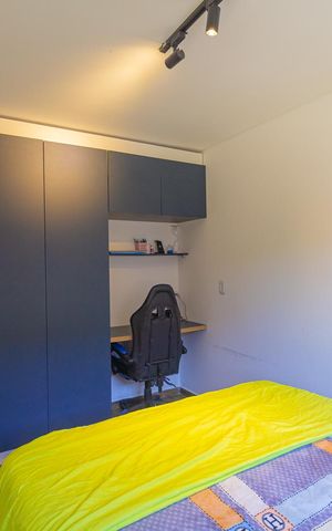 Casa à venda com 210m², 3 quartos e 2 vagas Casa à venda com 210m², 3 quartos e 2 vagasQuarto 2