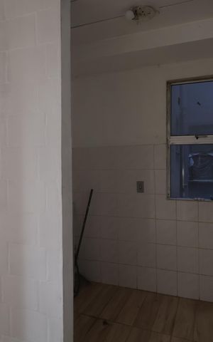 Apartamento à venda com 42m², 2 quartos e 1 vagaCozinha e Área de Serviço