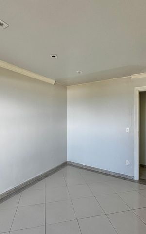 Apartamento à venda com 247m², 4 quartos e 3 vagas Apartamento à venda com 247m², 4 quartos e 3 vagasQuarto 2