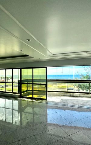 Apartamento à venda com 247m², 4 quartos e 3 vagas Apartamento à venda com 247m², 4 quartos e 3 vagasSala