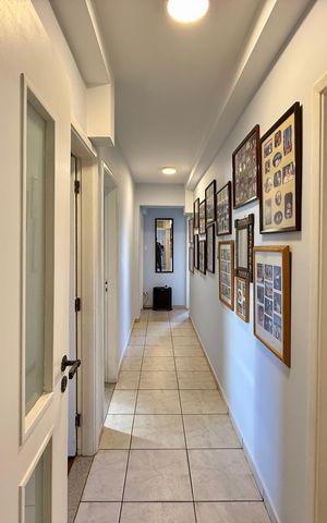 Apartamento à venda com 154m², 4 quartos e 1 vaga Apartamento à venda com 154m², 4 quartos e 1 vagaCorredor Quartos