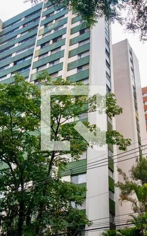 Apartamento à venda com 154m², 4 quartos e 1 vaga Apartamento à venda com 154m², 4 quartos e 1 vagaFachada