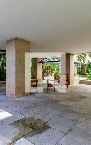 Apartamento à venda com 154m², 4 quartos e 1 vaga Apartamento à venda com 154m², 4 quartos e 1 vagaÁrea comum