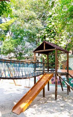 Apartamento à venda com 154m², 4 quartos e 1 vaga Apartamento à venda com 154m², 4 quartos e 1 vagaPlayground