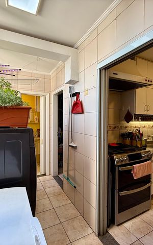 Apartamento à venda com 154m², 4 quartos e 1 vaga Apartamento à venda com 154m², 4 quartos e 1 vagaÁrea de Serviço